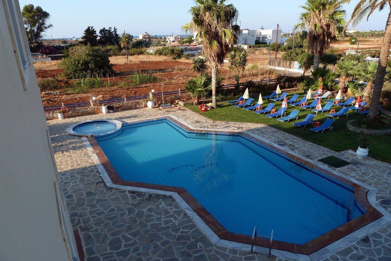 Cretan Family Apartments Malia Eksteriør billede