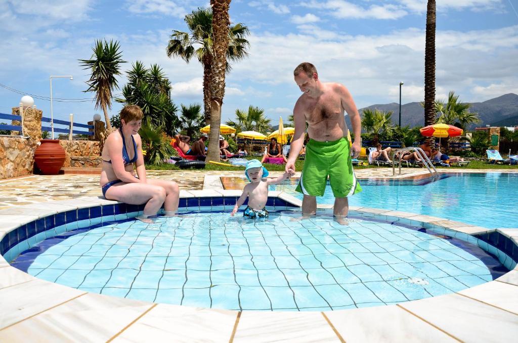 Cretan Family Apartments Malia Eksteriør billede